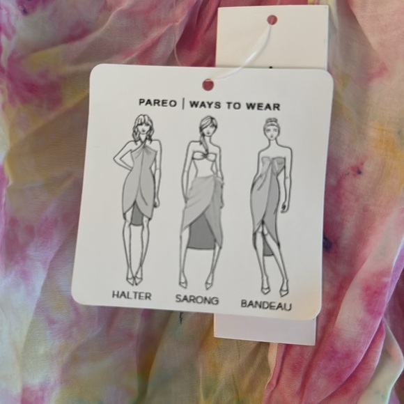 NWT Anna & Ava Wrap Women’s One Size Versatile Sarong- Pink multi - Picture 3 of 6